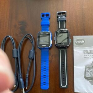 Bundle of 2 V-Tech KidiZoom DX2 Smartwatches